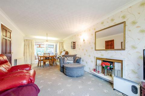 3 bedroom detached house for sale, Danesway, Walton-Le-Dale, Preston