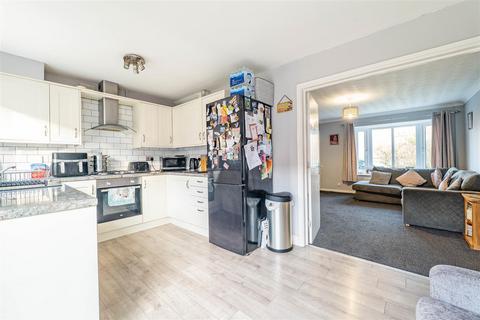 3 bedroom semi-detached house for sale, Kennett Drive, Leyland