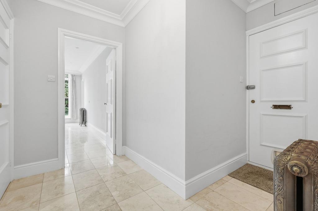 Private Entrance Hall