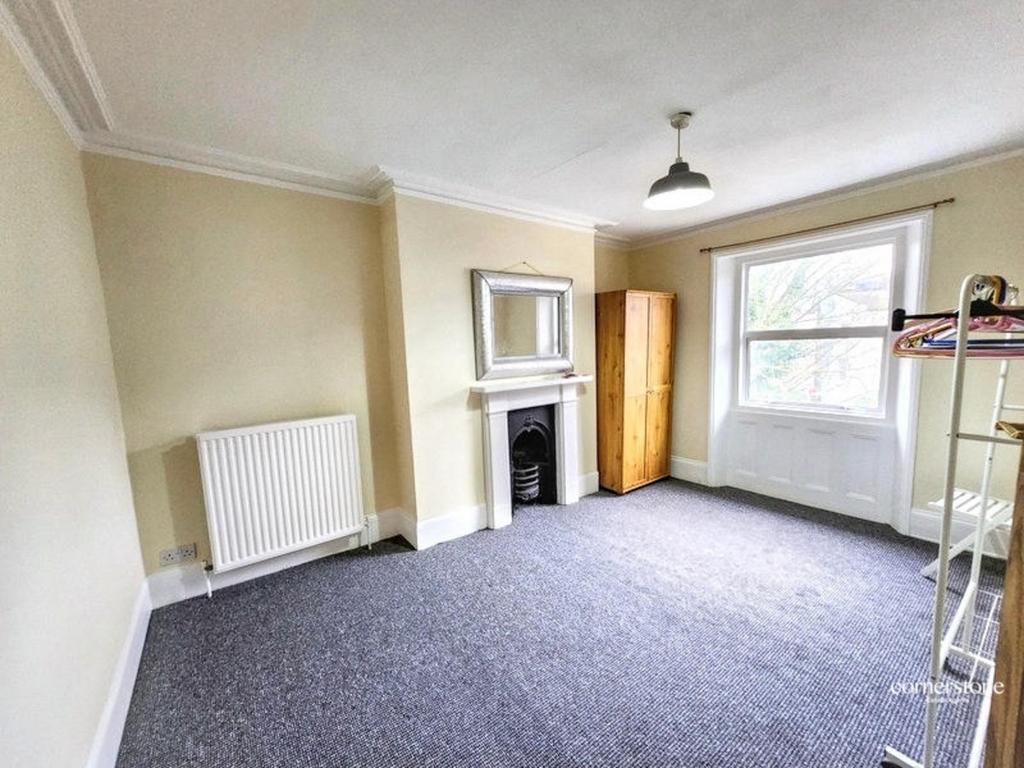 Living room, fireplace