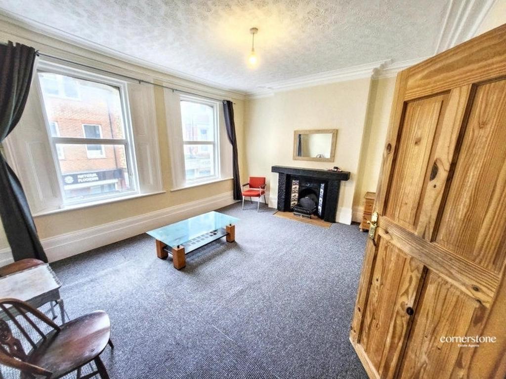 Living room, fireplace