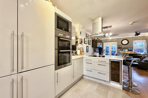 4 bedroom semi-detached house for sale, Barleyhill Road, Garforth, Leeds