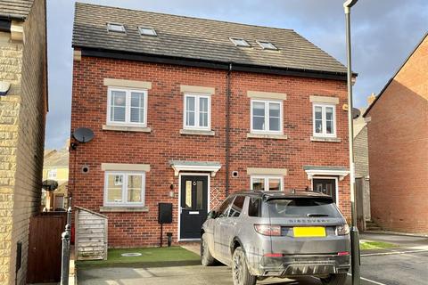 undefined, Wisteria Way, Glossop