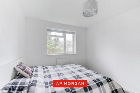 undefined, Elmdon Close, West Midlands B92