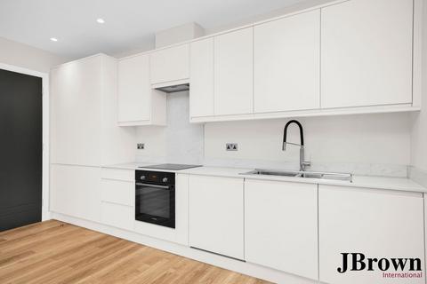 3 bedroom apartment to rent, Park Lane, Croydon, Surrey, CR0