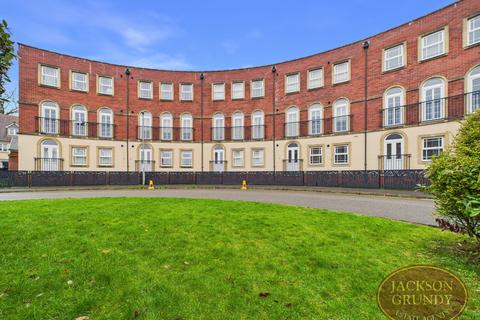 2 bedroom flat to rent, Oak Grove, Northampton, NN3 3JR