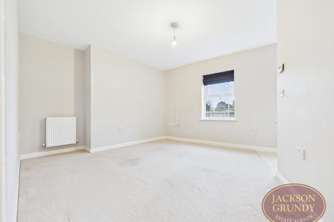 2 bedroom flat to rent, Oak Grove, Northampton, NN3 3JR
