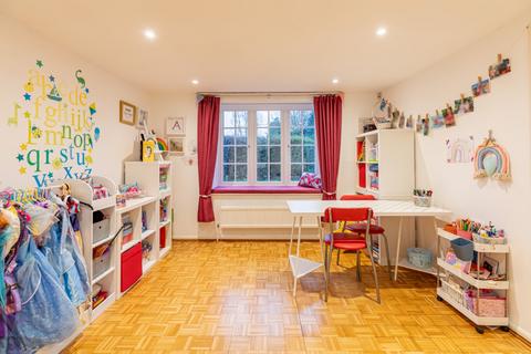 undefined, Highclere Street, Highclere, Newbury, Hampshire, RG20