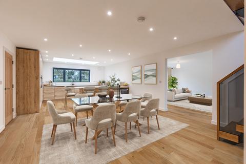 undefined, An Executive Five Bedroom Detached Home in Saham Toney with a Luxury Finish Throughout