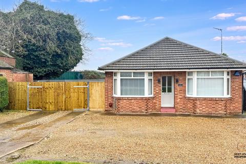 3 bedroom detached bungalow for sale, High Road, Wisbech St. Mary, PE13