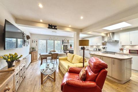 5 bedroom detached house for sale, Holm Oak Close, Bexhill-on-Sea, TN39