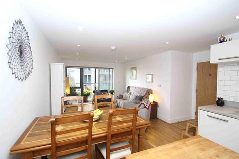 2 bedroom apartment to rent, Knightley Walk, Wandsworth, London, SW18