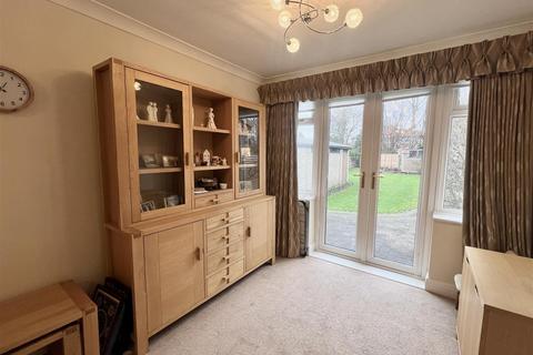 3 bedroom semi-detached house for sale, Ludford Grove, Sale