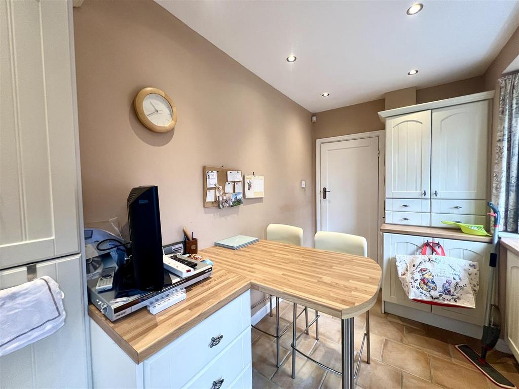 Breakfast room