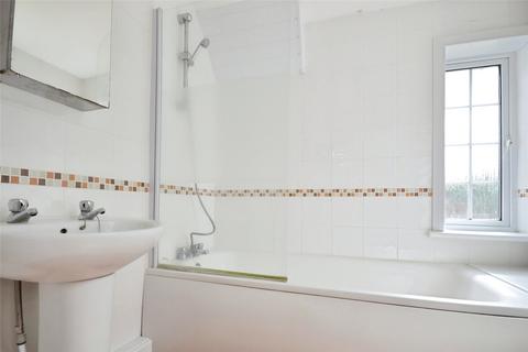 1 bedroom flat to rent, Dover Road, Gravesend DA11