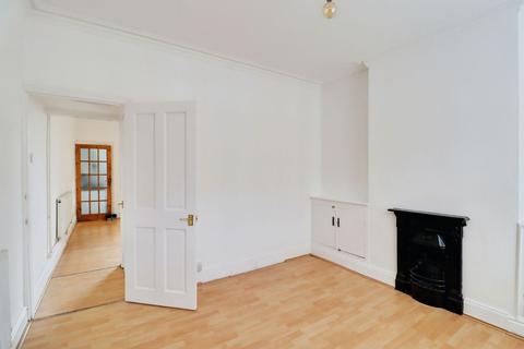 2 bedroom terraced house for sale, Avenue Road Extension, Clarendon Park LE2