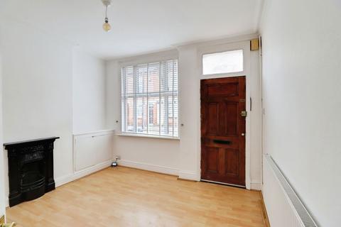 2 bedroom terraced house for sale, Avenue Road Extension, Clarendon Park LE2
