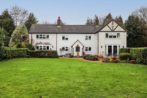 3 bedroom detached house for sale, Stunts Green, Herstmonceux, BN27