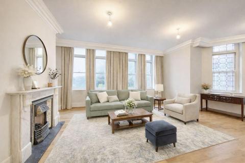 3 bedroom apartment for sale, Claremont Lodge, The Downs, Wimbledon SW20