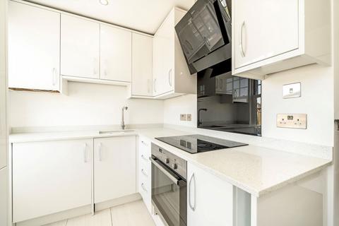 2 bedroom flat for sale, Tritton Road, London SE21