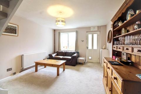 2 bedroom terraced house for sale, The Pastures, Aylesbury