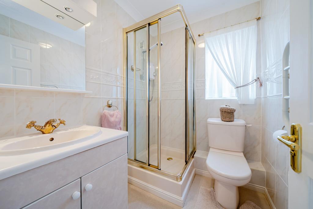 Ensuite Shower Room