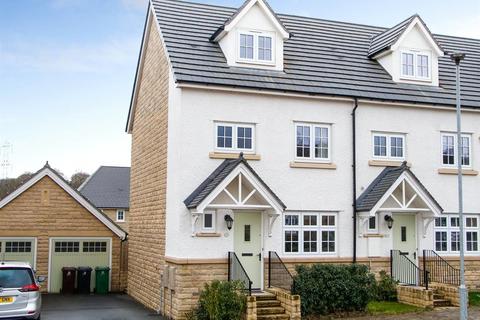 undefined, Mill Square, Horsforth, Leeds, West Yorkshire, LS18