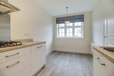 undefined, Mill Square, Horsforth, Leeds, West Yorkshire, LS18