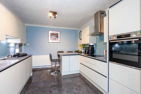 undefined, First Avenue, Lancing