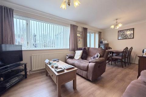 undefined, Deansway, Warwick