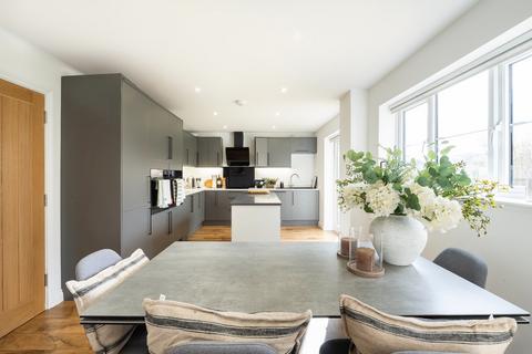 4 bedroom detached house for sale, Berkhamsted, Hertfordshire, HP4