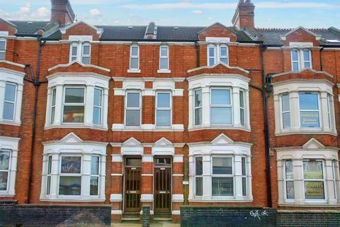 undefined, Wellingborough Road, Abington, NN1
