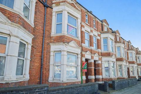 undefined, Wellingborough Road, Abington, NN1