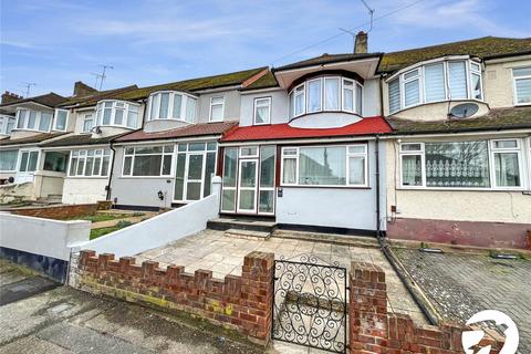 3 bedroom terraced house to rent, Boundary Road, Chatham, Kent, ME4