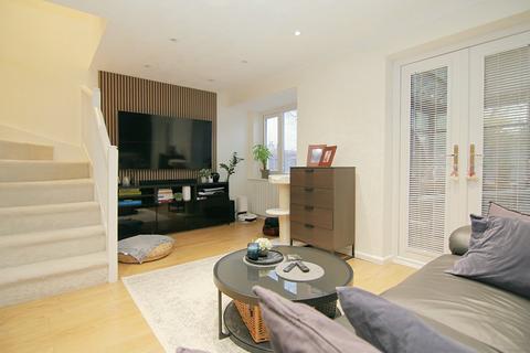2 bedroom semi-detached house for sale, Sangster Way, Bradford, BD5