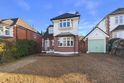 undefined, Sundown Avenue, South Croydon CR2