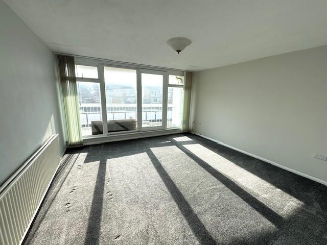 34 Pacific Court 8.jpg