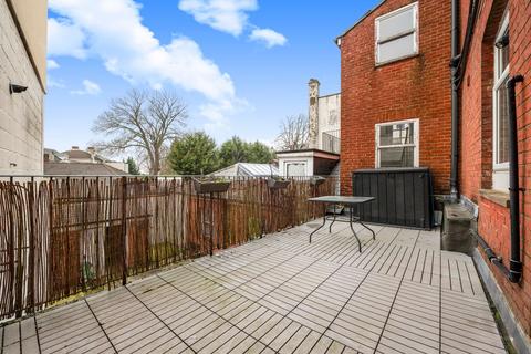 undefined, Junction Road, Burgess Hill, RH15