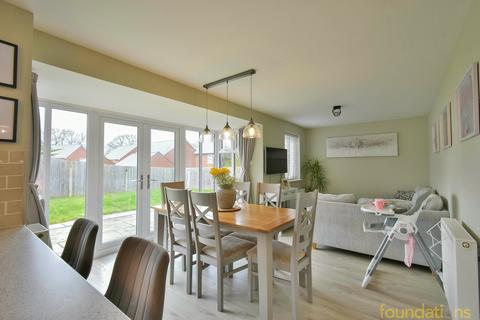 4 bedroom detached house for sale, Augers Crescent, Bexhill-on-Sea, TN39