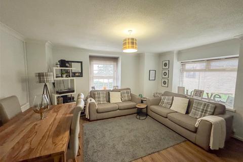 1 bedroom flat for sale, Ringwood Grove, Weston-Super-Mare BS23