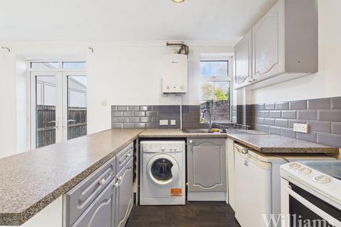 2 bedroom terraced house for sale, Abbey Road, Aylesbury HP19