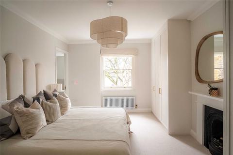 3 bedroom apartment for sale, Leamington Road Villas, Notting Hill, London, W11
