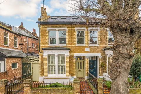 4 bedroom house for sale, Beaconsfield Road, Twickenham TW1