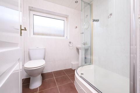 2 bedroom semi-detached house to rent, Berwick Road, Port Glasgow, PA14