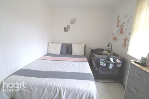2 bedroom end of terrace house for sale, Baxter Road, Royal Docks London