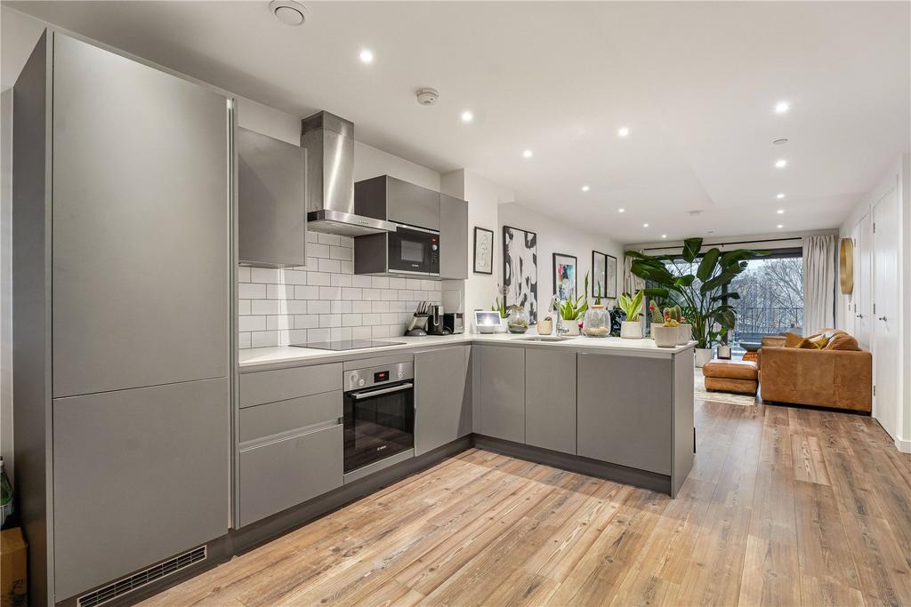 Reception/Kitchen