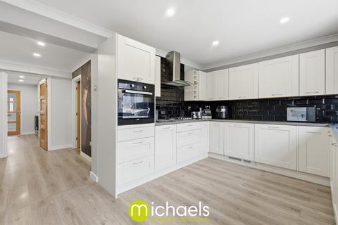 4 bedroom semi-detached house for sale, Booth Avenue, Colchester, CO4