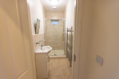 3 bedroom flat to rent, Ditchling Road, Brighton BN1