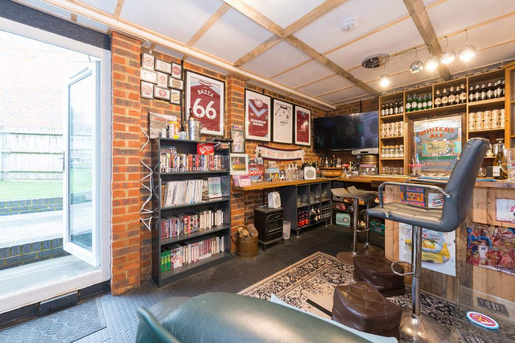Hobby Room