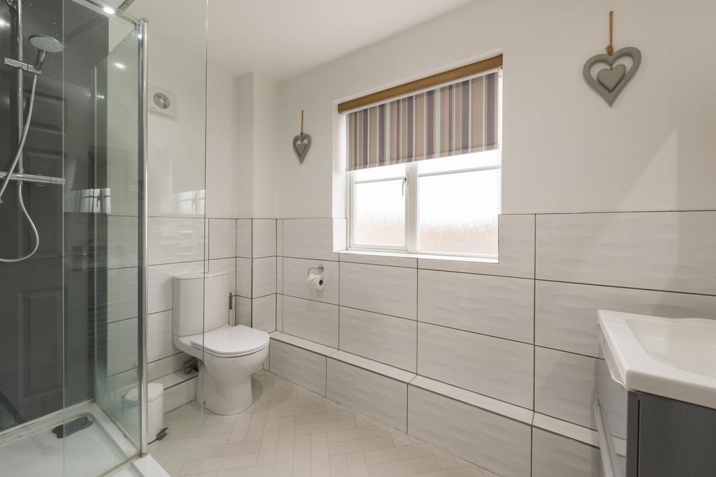 Master En-Suite